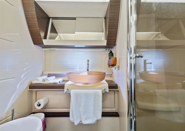 Azimut 54 Flybridge image