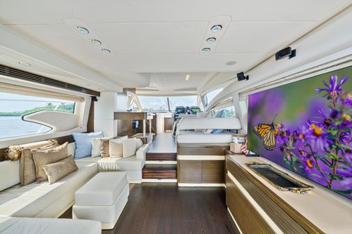 Azimut 54 Flybridge image