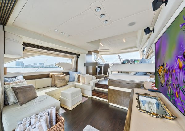 Azimut 54 Flybridge image