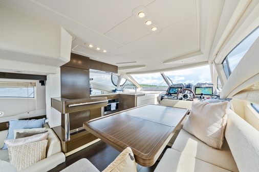 Azimut 54 Flybridge image