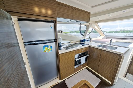 Azimut 54 Flybridge image