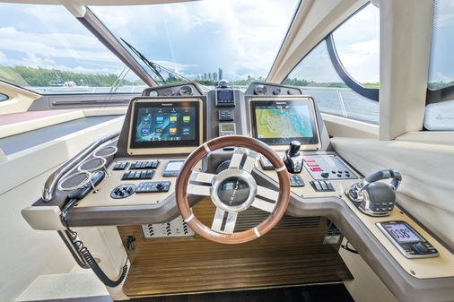 Azimut 54 Flybridge image