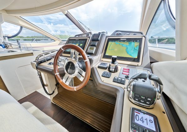 Azimut 54 Flybridge image