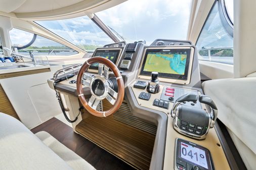 Azimut 54 Flybridge image