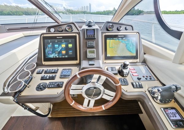 Azimut 54 Flybridge image