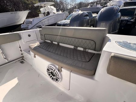 Sportsman Open 252 Center Console image