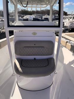 Sportsman Open 252 Center Console image