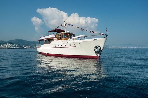 Silver-yachts 85 image