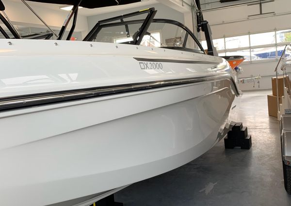 Bayliner DX-2000 image