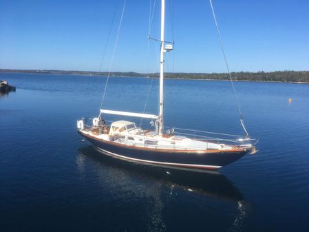 Hinckley Bermuda 40, MK III Sloop image