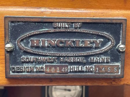 Hinckley Bermuda 40, MK III Sloop image