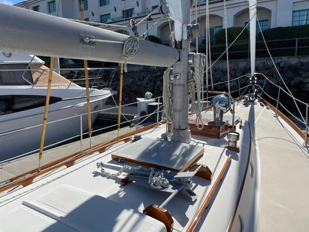 Hinckley Bermuda 40, MK III Sloop image