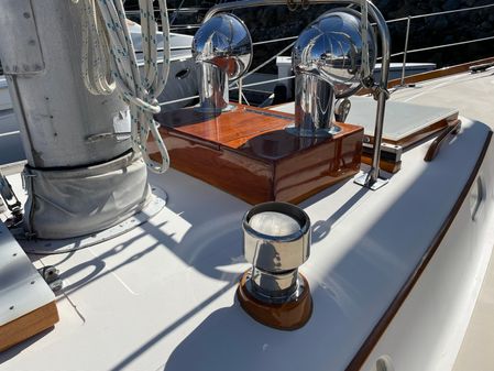 Hinckley Bermuda 40, MK III Sloop image