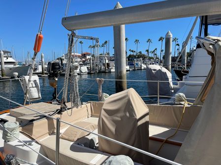 Hinckley Bermuda 40, MK III Sloop image