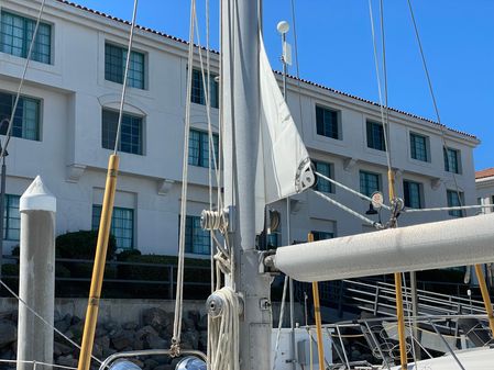 Hinckley Bermuda 40, MK III Sloop image