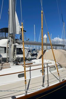 Hinckley Bermuda 40, MK III Sloop image