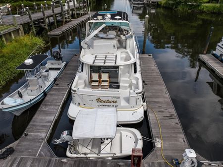 Carver 450 Voyager Pilothouse image