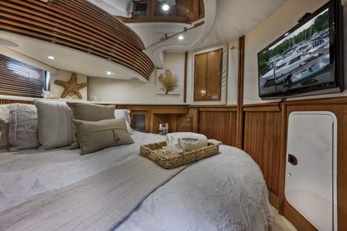 Carver 450 Voyager Pilothouse image