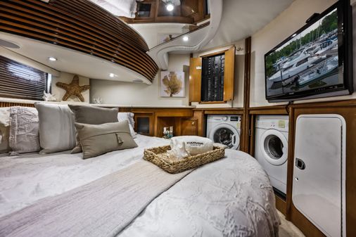 Carver 450 Voyager Pilothouse image