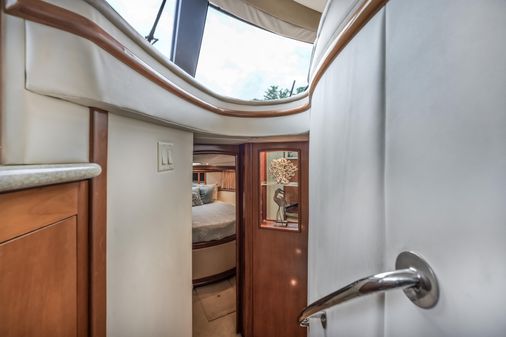 Carver 450 Voyager Pilothouse image