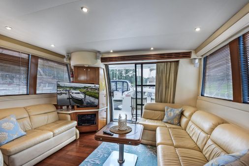 Carver 450 Voyager Pilothouse image