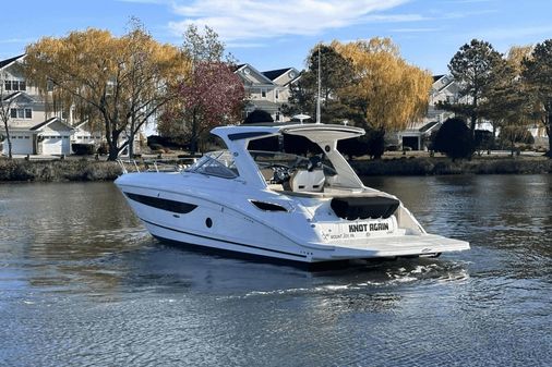 Sea Ray 350 Sundancer image