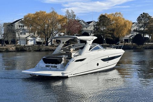 Sea Ray 350 Sundancer image