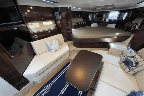 Sea Ray 350 Sundancer image