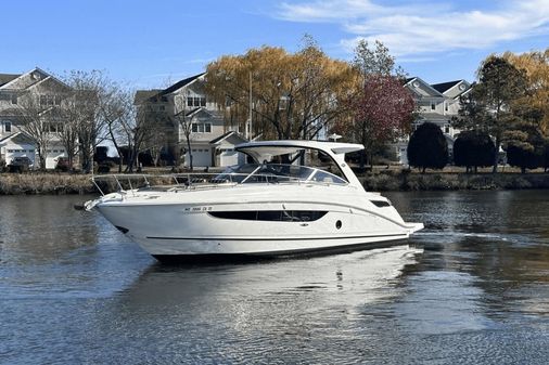 Sea Ray 350 Sundancer image