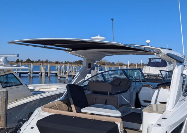 Sea Ray 350 Sundancer image