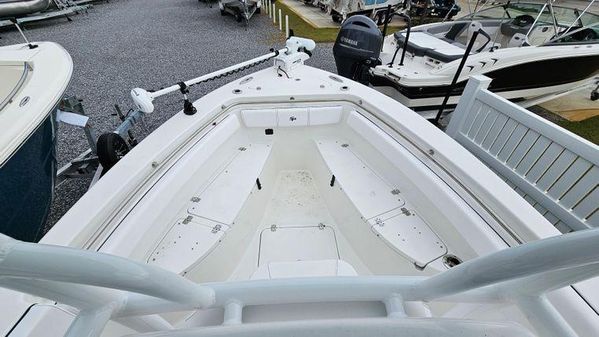 Sea-pro 222-CENTER-CONSOLE image