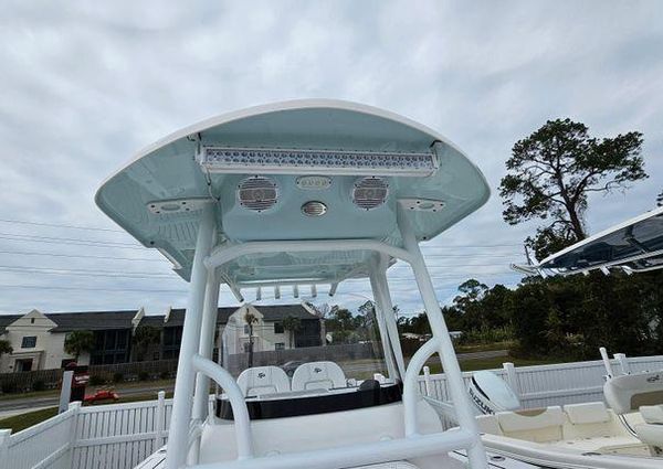 Sea-pro 222-CENTER-CONSOLE image