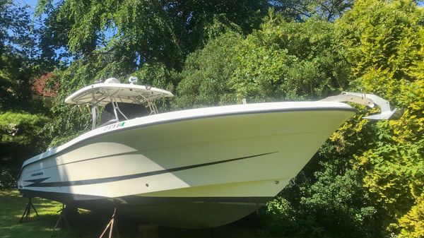 Hydra-Sports Vector 3300 CC