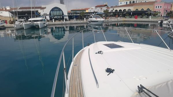 Princess Yachts V52 image