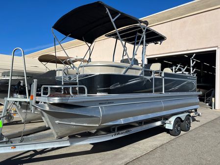 Qwest 822 Pro Fish & Cruise image