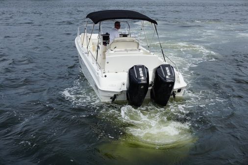 Boston Whaler 270 Dauntless image