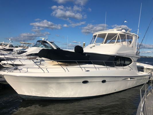 Silverton 48 Convertible - main image