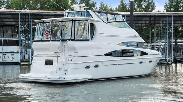 Carver 466 Motor Yacht 