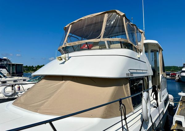 Carver 355-AFT-CABIN image