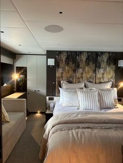 Custom LEGACY-MARINE-NEW-ZEALAND-70 image