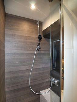 Absolute 52 Navetta image