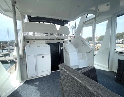 Carver 356-AFT-CABIN-MOTOR-YACHT image