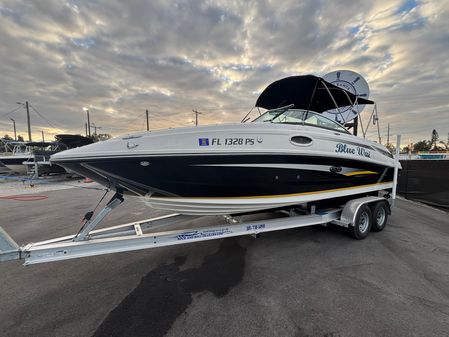 Sea Ray 260 Bow Rider image