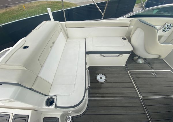 Sea-ray 260-SUNDECK image