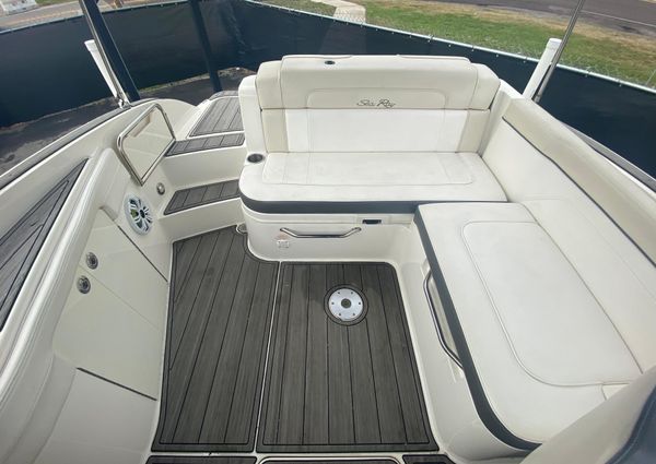 Sea-ray 260-SUNDECK image