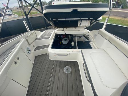 Sea Ray 260 Bow Rider image