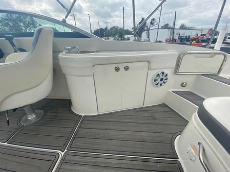 Sea Ray 260 Bow Rider image