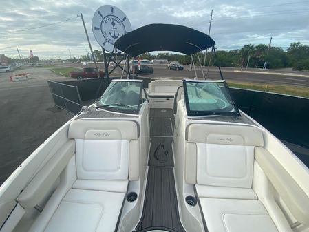 Sea Ray 260 Bow Rider image