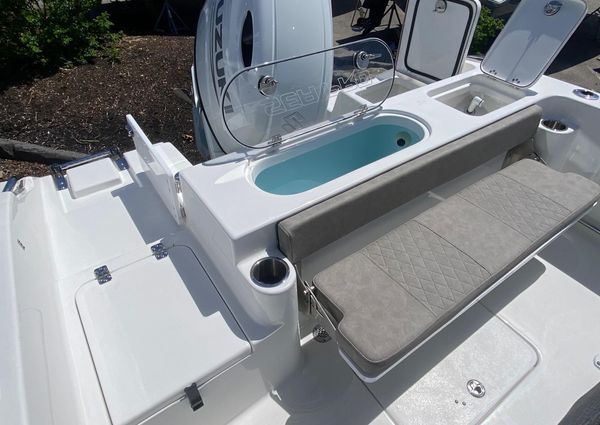 Sea-pro 222-CENTER-CONSOLE image