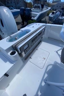 Sea-pro 222-CENTER-CONSOLE image